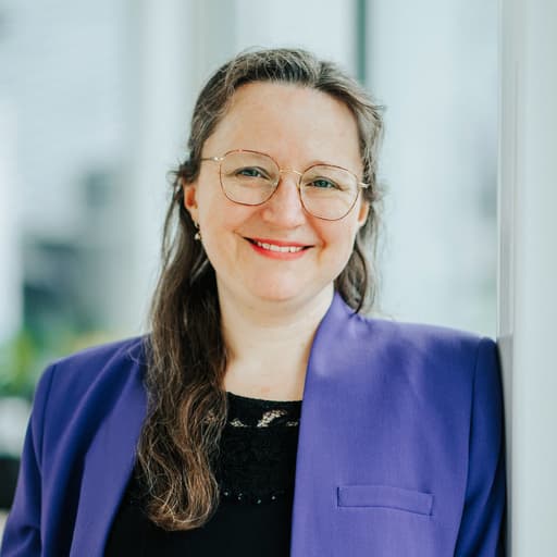 Dr. Eva-Maria  Obermann